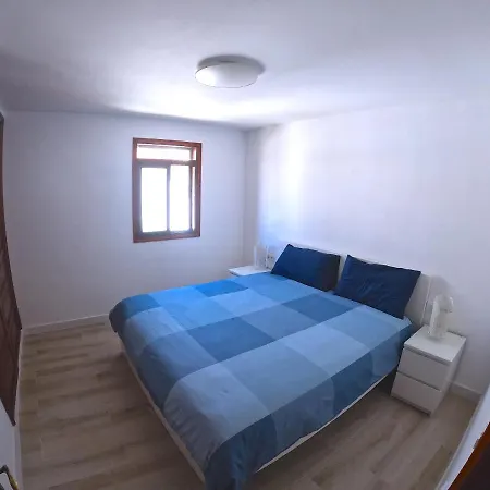 Parque Santiago I - 2 Bedroom - 1 Bathroom - Open Plan Living - Kitchen Area - Extra Large Balcony - First Floor