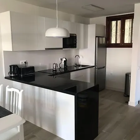 Parque Santiago I - 2 Bedroom - 1 Bathroom - Open Plan Living - Kitchen Area - Extra Large Balcony - First Floor *