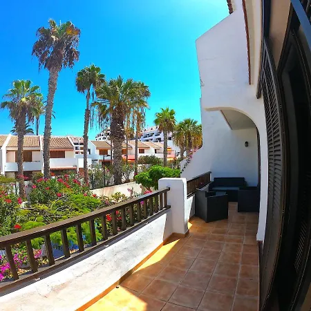 Parque Santiago I - 2 Bedroom - 1 Bathroom - Open Plan Living - Kitchen Area - Extra Large Balcony - First Floor Apartmán *